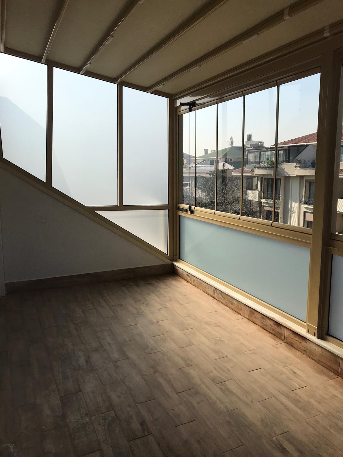 Kış Bahçesi Ve Giyotin 39